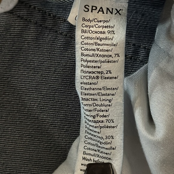 SPANX Pull-on Stretch Denim Flare Jeans Midnight Shade - Picture 10 of 14